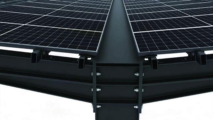 ATLAS central roof gutter and panel edges